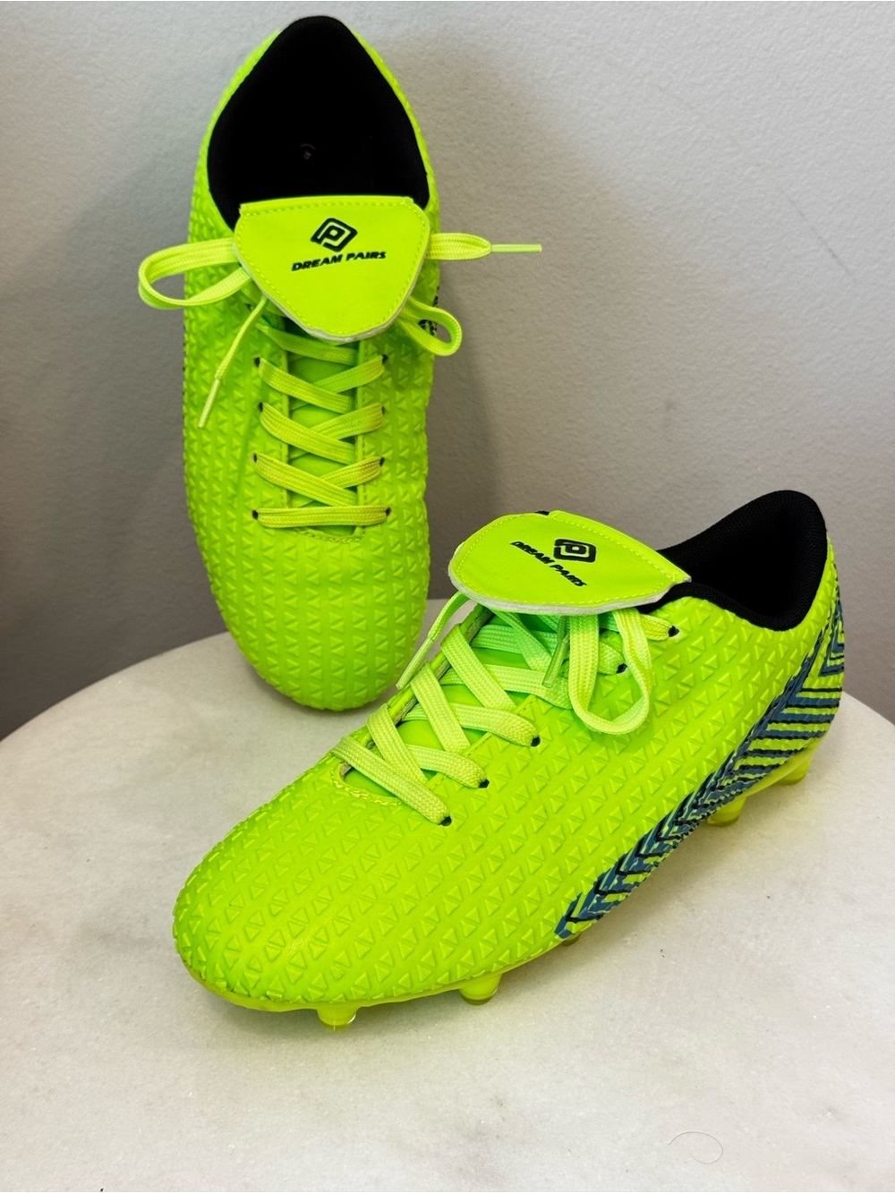 Dream Pairs Neon Green Kids Soccer Cleats